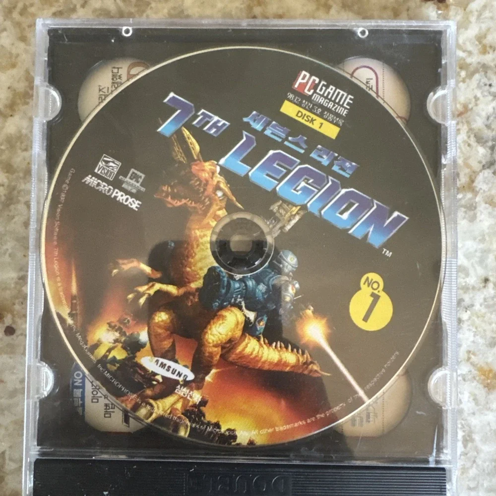 Korean PC Game Magazine Cover CD 1998 Amaranth 3D & 7th Legion Disc Set